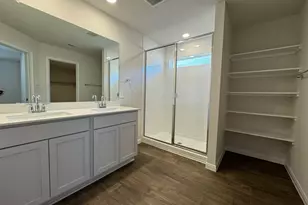 1305 Middleton Grv, Lockhart, TX 78644 - Photo 14