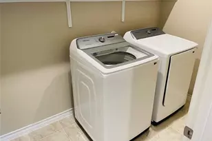 5201 Dimesky Ln, Austin, TX 78723 - Photo 6