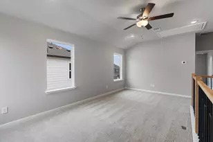 340 Stellar Wind Dr, Georgetown, TX 78628 - Photo 20