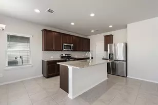 2711 Winding Creek Rd, Kyle, TX 78640 - Photo 12