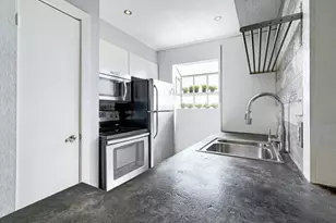6903 Deatonhill Dr, Austin, TX 78745 - Photo 8