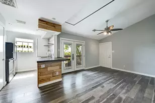 6903 Deatonhill Dr, Austin, TX 78745 - Photo 6