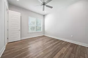 3108 E 51st St, Austin, TX 78723 - Photo 12