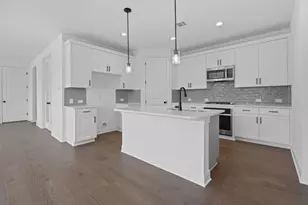 338 Orleanian Dr, Buda, TX 78610 - Photo 6