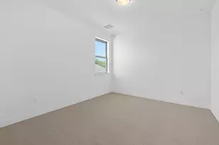 338 Orleanian Dr, Buda, TX 78610 - Photo 10