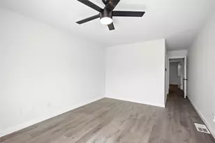 2500 Jones Rd, Austin, TX 78745 - Photo 30