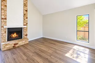 2500 Jones Rd, Austin, TX 78745 - Photo 4