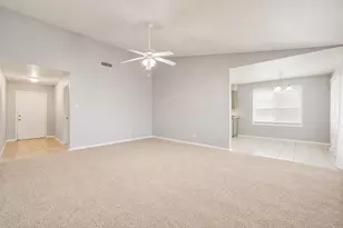 1407 Gatlinburg Dr, Pflugerville, TX 78660 - Photo 16