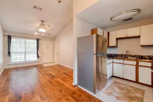 1015 E Yager Ln, Austin, TX 78753 - Photo 4