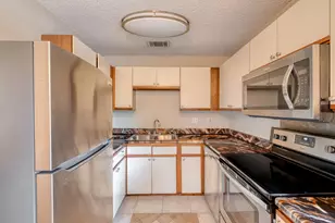 1015 E Yager Ln, Austin, TX 78753 - Photo 10