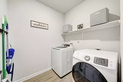 210 Mangold Drive, Hutto, TX 78634 - Photo 32