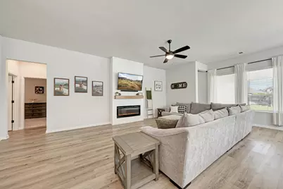 210 Mangold Drive, Hutto, TX 78634 - Photo 16