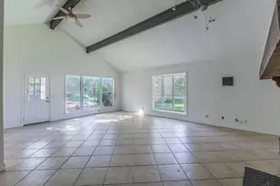 1905 Great Oaks Dr, Round Rock, TX 78681 - Photo 18