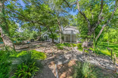 1905 Great Oaks Drive, Round Rock, TX 78681 - Photo 32