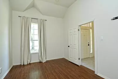 301 Gulfstream Drive, Georgetown, TX 78626 - Photo 8