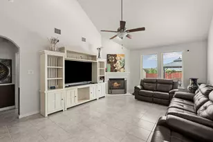373 Rough Bark St, Buda, TX 78610 - Photo 4