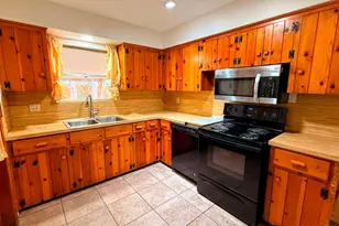 1912 Alcoa Ave, Rockdale, TX 76567 - Photo 6