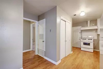 507 Bellevue Place #A, Austin, TX 78705 - Photo 10