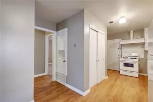 507 Bellevue Pl, Austin, TX 78705 - Photo 10