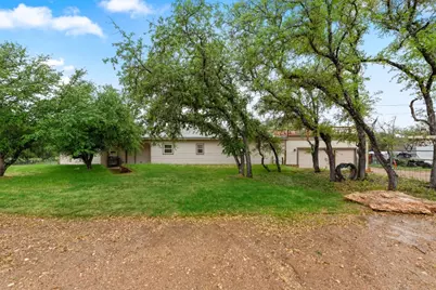 220 Creedmore Drive, Liberty Hill, TX 78642 - Photo 36