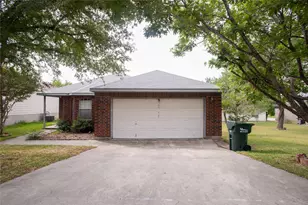 1149 Mira Loma Ln, San Marcos, TX 78666 - Photo 1