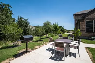 7220 Wyoming Springs Dr, Round Rock, TX 78681 - Photo 4