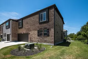 7220 Wyoming Springs Dr, Round Rock, TX 78681 - Photo 24