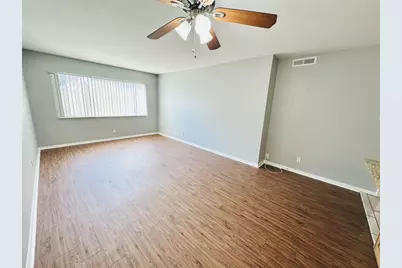 601 W 11th Street #223, Austin, TX 78701 - Photo 4