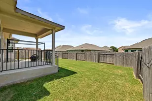 114 Grasslands Trl, Hutto, TX 78634 - Photo 30