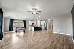 114 Grasslands Trl, Hutto, TX 78634 - Photo 6