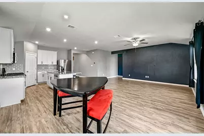 114 Grasslands Trail, Hutto, TX 78634 - Photo 16