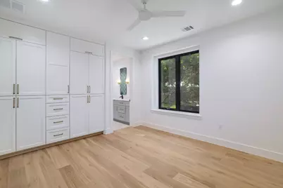 2411 McCall Road, Austin, TX 78703 - Photo 32