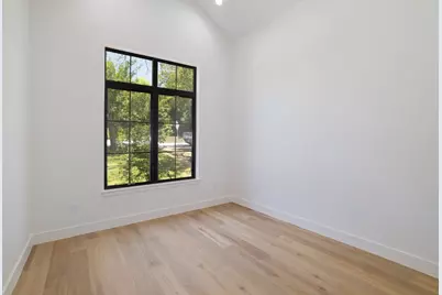 2411 McCall Road, Austin, TX 78703 - Photo 26