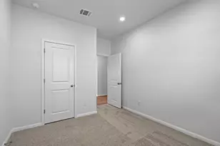 133 Hatari Trl, Jarrell, TX 76537 - Photo 12