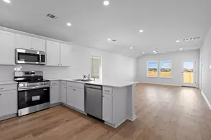 133 Hatari Trl, Jarrell, TX 76537 - Photo 6