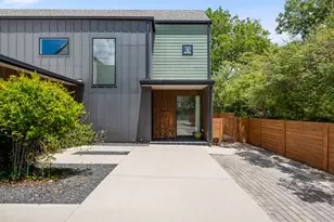 608 Brentwood St, Austin, TX 78752 - Photo 2