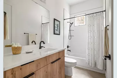 608 Brentwood Street #B, Austin, TX 78752 - Photo 22