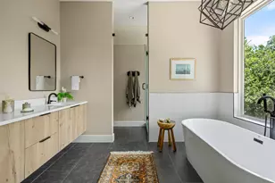 608 Brentwood St, Austin, TX 78752 - Photo 12