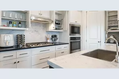 109 Arrowhead Mound Road, Georgetown, TX 78628 - Photo 18