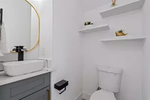 501 E Burton St, Manor, TX 78653 - Photo 4