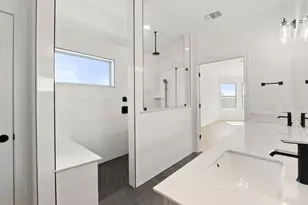 116 Elm Vw Dr, Georgetown, TX 78628 - Photo 18