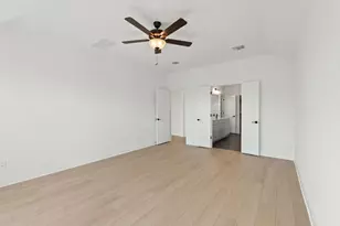 116 Elm Vw Dr, Georgetown, TX 78628 - Photo 16