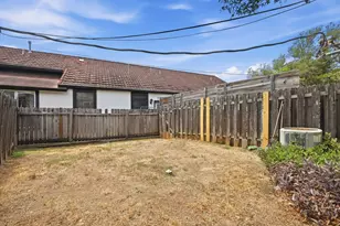 807 Castle Ridge Rd, Austin, TX 78746 - Photo 24