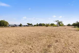 20416 Wilson Rd, Coupland, TX 78615 - Photo 38