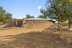 20416 Wilson Rd, Coupland, TX 78615 - Photo 32