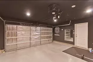 1052 Hot Spring Valley, Buda, TX 78610 - Photo 30