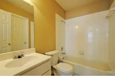 504 W 35th Street, Austin, TX 78705 - Photo 12