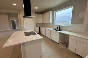 306 Centella Cir, Dale, TX 78616 - Photo 4