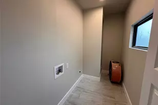 306 Centella Cir, Dale, TX 78616 - Photo 18