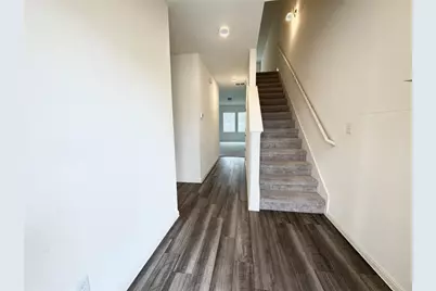 102 Gemsbok Road, Hutto, TX 78634 - Photo 2